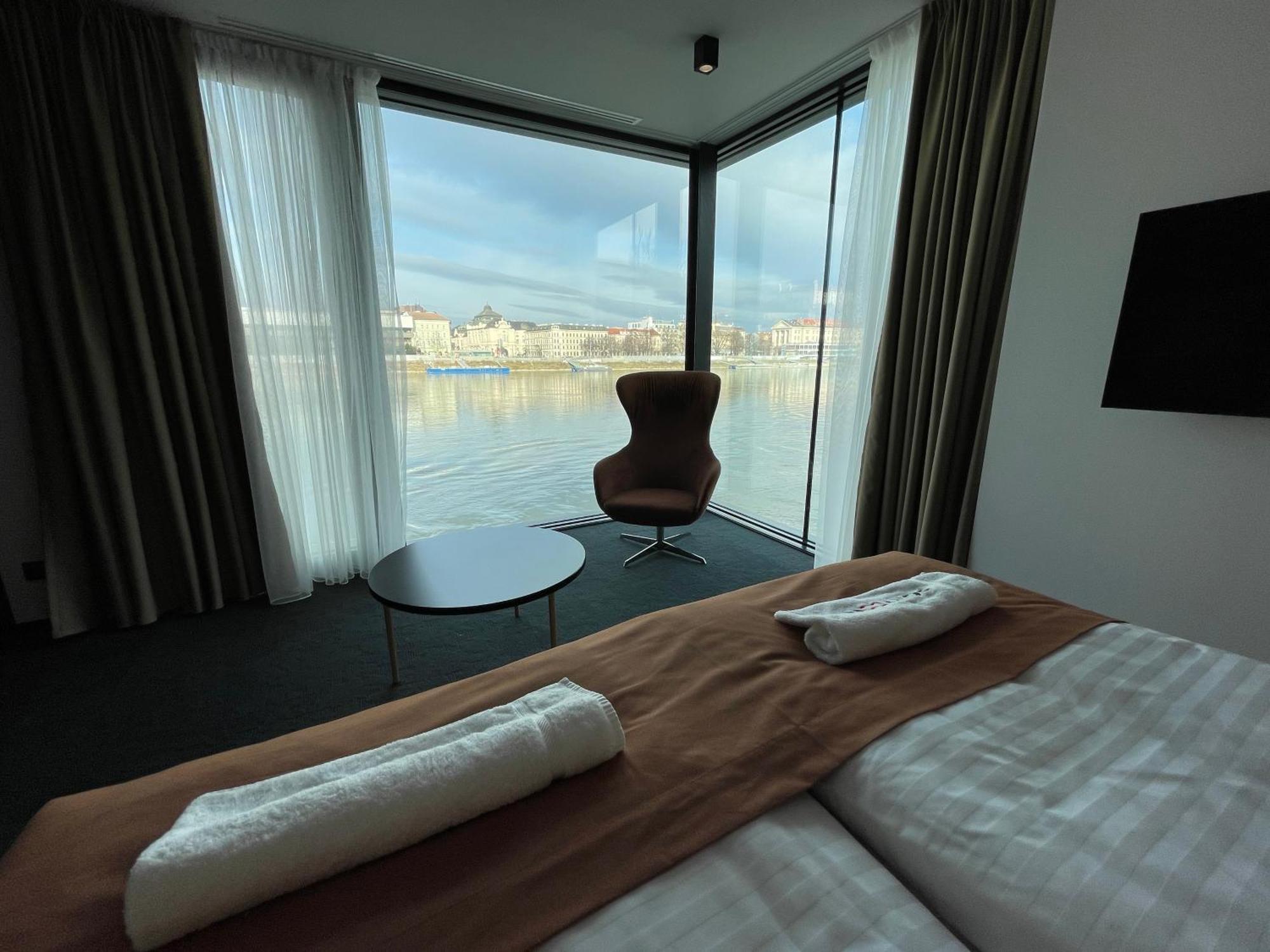 Ponton Rooms 布拉迪斯拉发 外观 照片